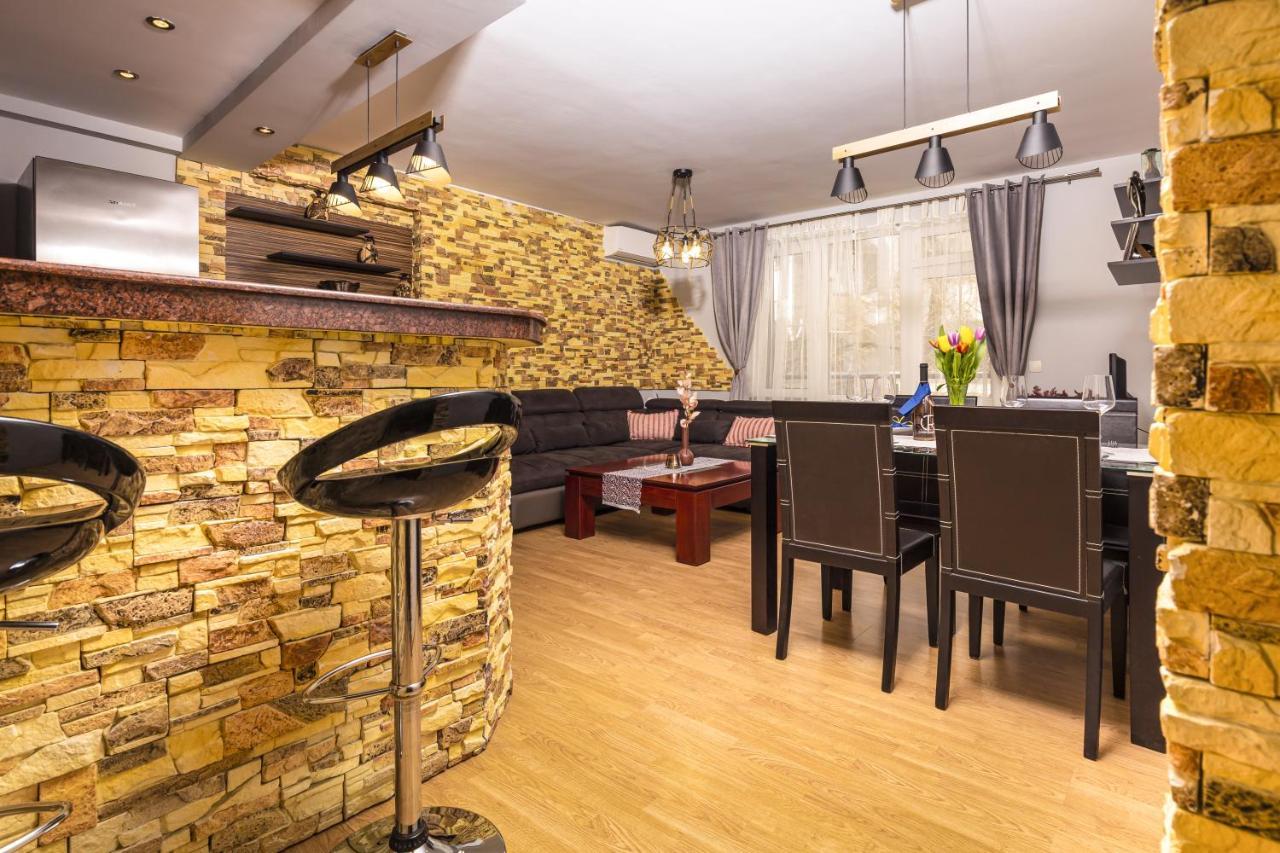 1Bd Apartment - 5 Mins To The City Centre By Flat Mаnager Plovdiv Exterior photo
